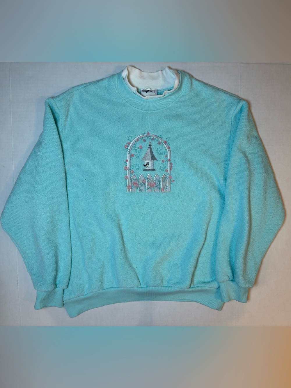 Bon Worth VTG Cottagecore Pastel Green Sweatshirt Embroidered Birdhouse Size PM